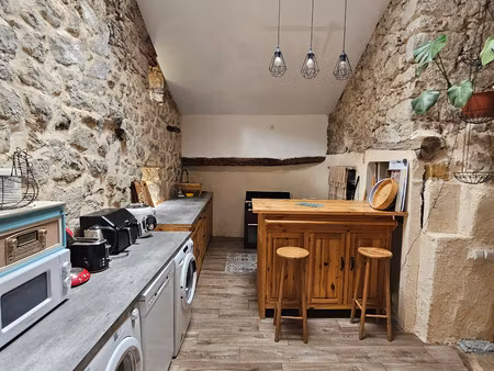 la piarre - maison t3 + t4 renovee sur 2 127m2 de terrain
