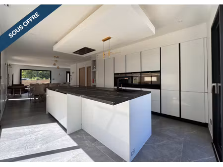 mauves - maison 6 pieces de 122 m2