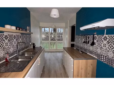 location appartement  m² t-2 à les ulis  880 €