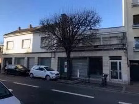 vente commerce clamart 92140 200m²