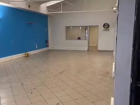 vente commerce issy les moulineaux 92130 350m²