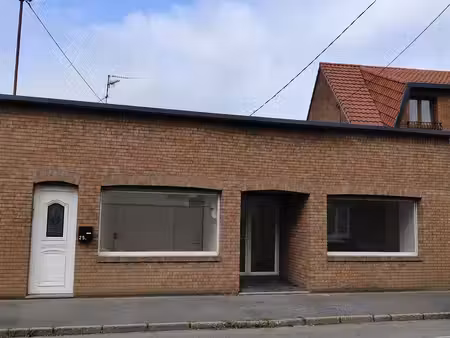 local commercial avec vitrine
