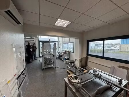 vente local d’activités meaux 77100 355m²