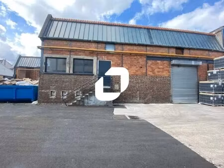 location local d’activités pantin 93500 713m²