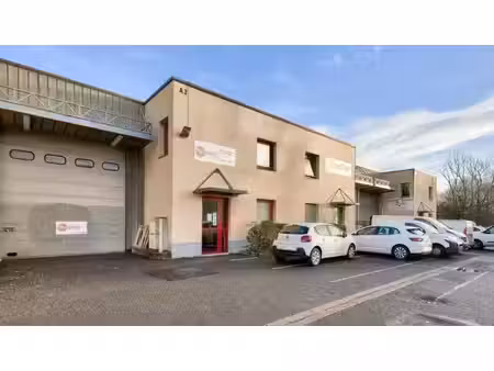 location local d’activités 250m² à 389m²