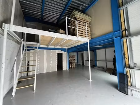 vente local d’activités villenoy 77124 208m²