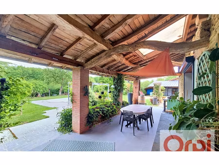 maison grenade 203 m² t-5 à vendre  472 500 €
