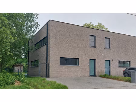maison à louer à droeshoutstraat 15 opwijk (rbv94967)