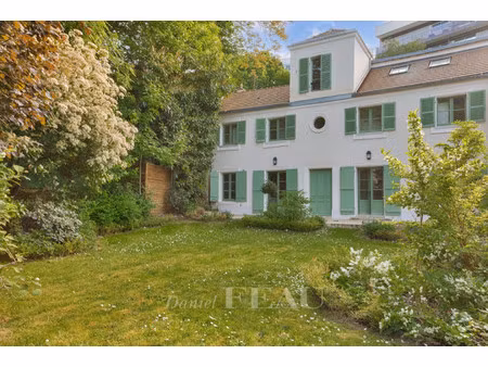 maison de luxe à vendre dans le quartier le centre
