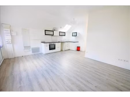 maison - 63 m2 - 3 pièces - vide