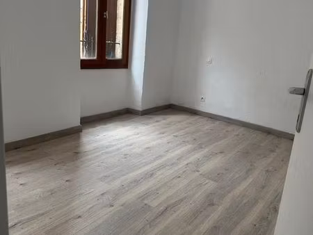 appartement à roujan 3 chambres