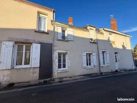 immeuble 10 pièces 210 m²