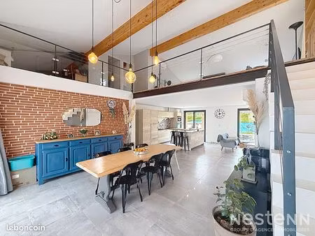 maison 5 pièces 149 m²