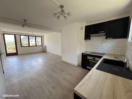 appartement 4 pièces 75 m²