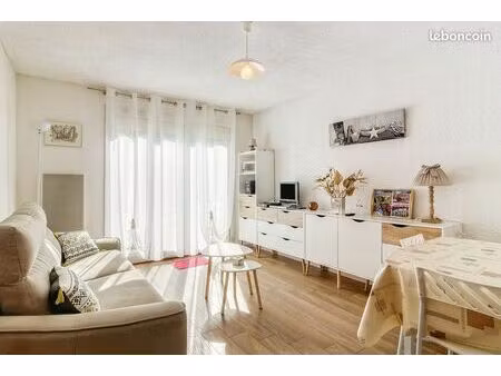 studio 4 personnes - parking