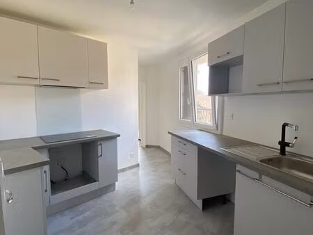 maison de village 3 pièces 81 m²