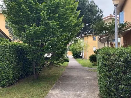 villa 3 pièces 61 m²