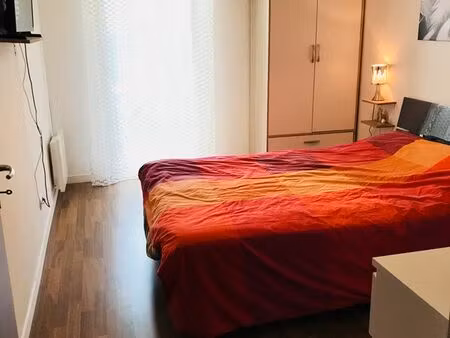 t2 résidence récente 42m2