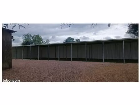 carports fermés  clos et sécurisé