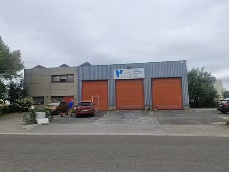 surface industrielle à louer à nivelles (rbv94991)