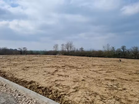 vente terrain 230 m² à verny (57420)  67 000 €