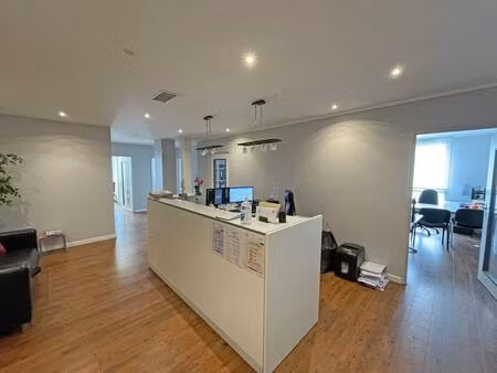 vente bureaux 224 m²