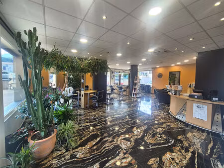 local commercial 95 m²