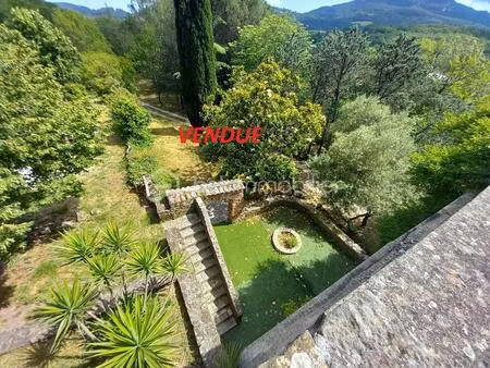 domaine de 400 m² à la cavalerie