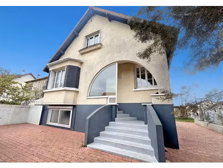 vente maison 6 pièces  160.00m²  tremblay