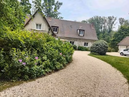 maison de caractère - piscine et parc paysager