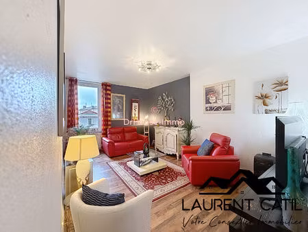 appartement duplex t4 - 88 m² habitables - centre-ville de romans-sur-isère