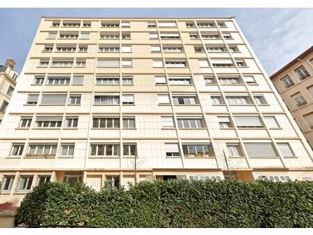 t3 à lyon 7