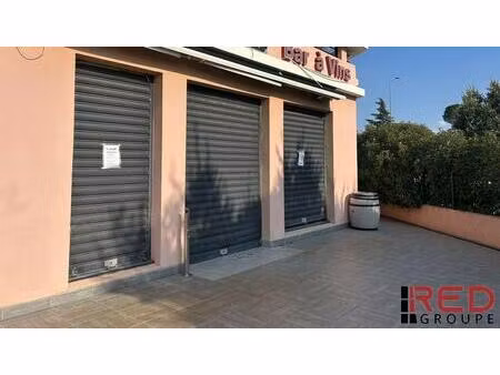 location commerce aix en provence 13100 200m²