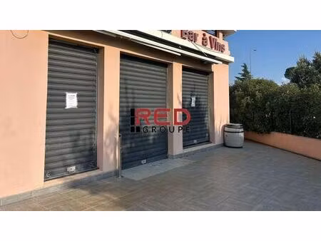 location commerce aix en provence 13100 200m²