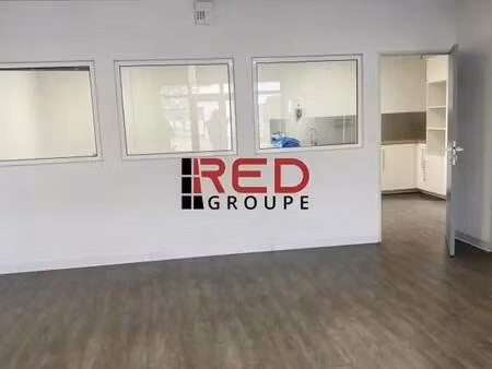 location local d’activités gemenos 13420 90m²