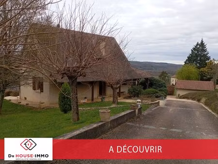 maison familiale avec piscine et jardin