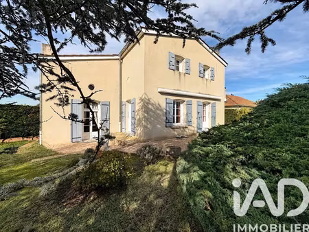 maison à le coteau (42120)
