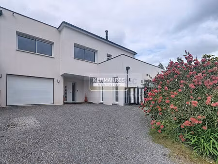 maison montgermont 8 pièce(s) 250 m2