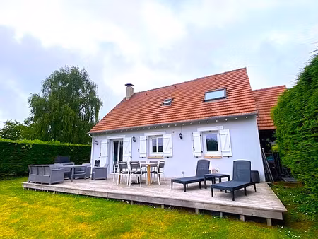 pavillon 5 pp de 87 m2 avec cheminee et jardin