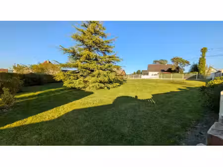 terrain à vendre selles 700m2 50 000€