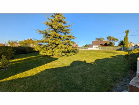 terrain à vendre selles 700m2 50 000€