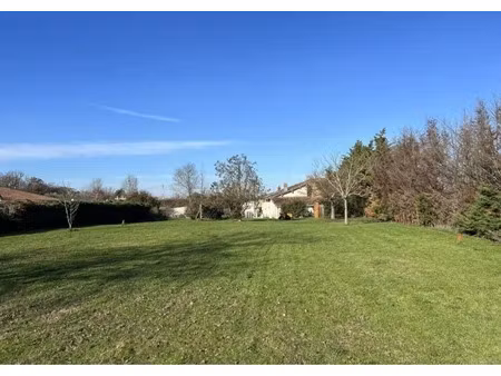 vente terrain 900 m² à brax (31490)  130 000 €