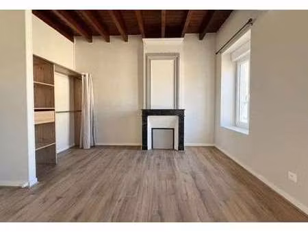 location maison à mongauzy (33190) : à louer / 70m² mongauzy
