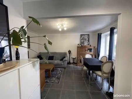 maison de ville 4 pièces 70 m²