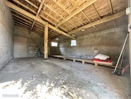 box de stockage 34m2
