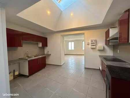 maison 5 pièces 109 m²