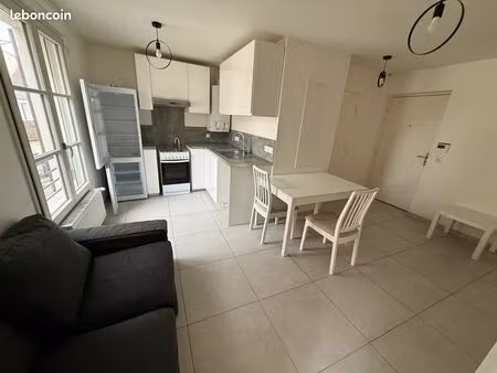 appartement f2 centre-ville rue calme