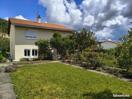 maison 5 pièces 109 m²