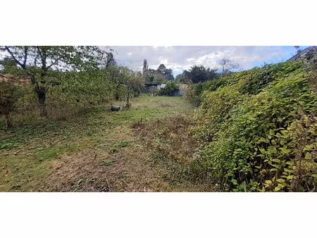 terrain champagne sur oise 610 m2