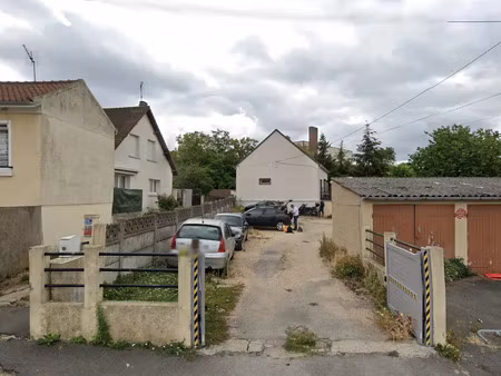 terrain libre pour stockage